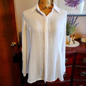 Beautiful White Cabi Blouse